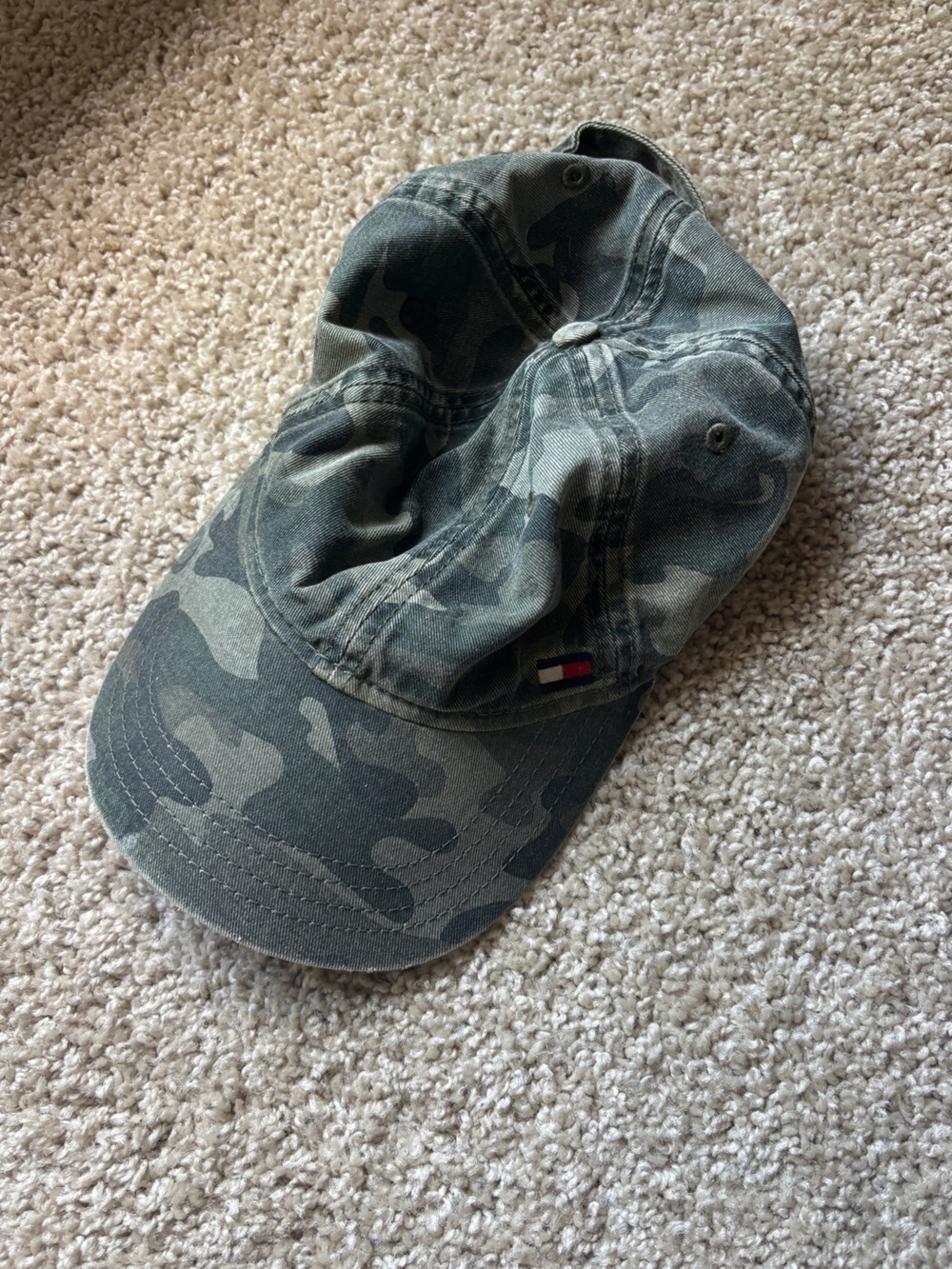 Tommy Hilfiger Green Camo Baseball Cap with Flag Logo